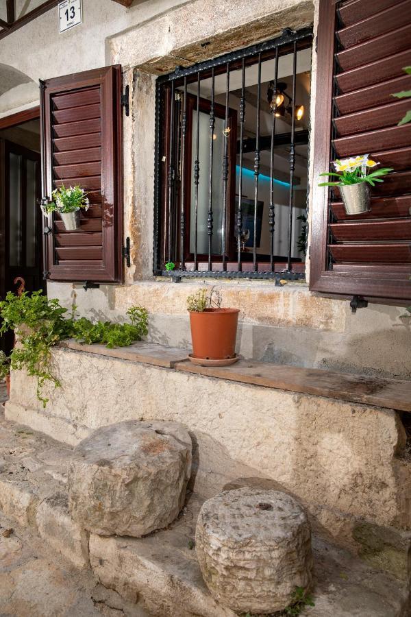 Old Rubinum Apartment روفينج المظهر الخارجي الصورة